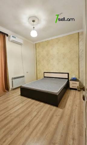 Երկու հարկանի քարե տուն, Արմենակ Արմենակյան անցուղի Նորք Մարաշում, 1800 քմ, 3+ սանհանգույց