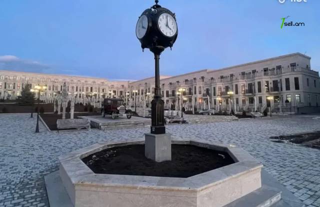 3 սենյականոց բնակարան նորակառույց շենքում Գևորգ Չաուշի փողոցում, 77 ք.մ., 2/4 հարկ, բարձր առաստաղներ