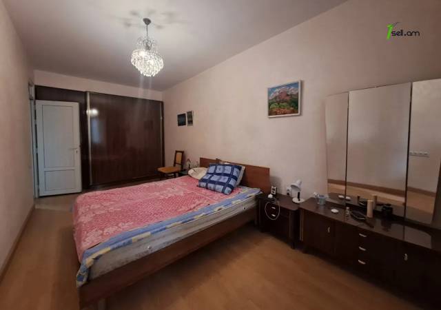 2 սենյականոց բնակարան Հին Երևանցու փողոցում, 70 ք.մ., 6/11 հարկ, կապիտալ վերանորոգված