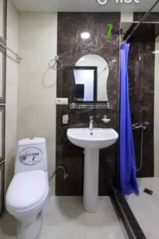 2 սենյականոց բնակարան Մարշալ Բաղրամյան պողոտայում, 40 ք.մ., նախավերջին հարկ, եվրովերանորոգված