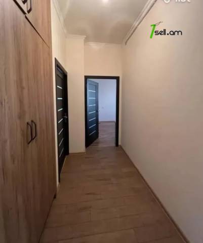 3 սենյականոց բնակարան նորակառույց շենքում Պարույր Սևակի փողոցում, 113 ք.մ., 2 սանհանգույց