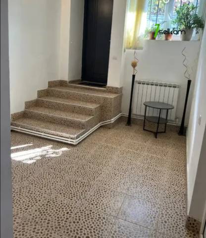 Երկու հարկանի քարե տուն 5-րդ փողոցում Նորք Մարաշում, 230 քմ, 2 սանհանգույց, կապիտալ վերանորոգված