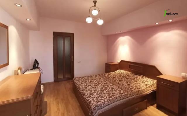 2 սենյականոց բնակարան Թումանյան փողոցում, 70 ք.մ., 7/9 հարկ, կոսմետիկ վերանորոգում