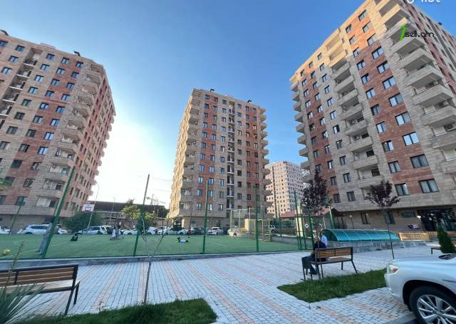 2 սենյականոց բնակարան նորակառույց շենքում Արաբկիրում, 60 քմ, 8/12 հարկ, բարձր առաստաղներ