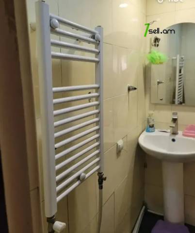 3 սենյականոց բնակարան Խաղաղ Դոնի փողոցում, 85 քմ, 9/14 հարկ, կապիտալ վերանորոգված