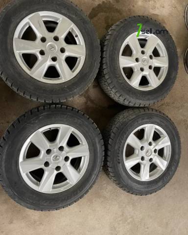 GGG.R18 4հատ Lexus LX, Անիվներ անվահեծերով, ձմեռային անվադողեր, DUNLOP 275/60/R18 90%