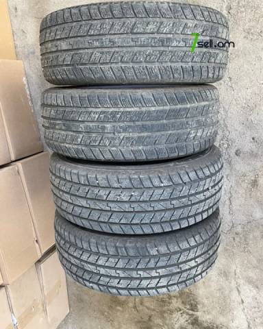 GGG. Roadex 4հատ 75-90% Ձմեռային անվադողեր, 215/55 R17