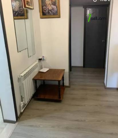 4 սենյականոց բնակարան Մոլդովական փողոցում, 79 ք.մ., 3/9 հարկ, կապիտալ վերանորոգված