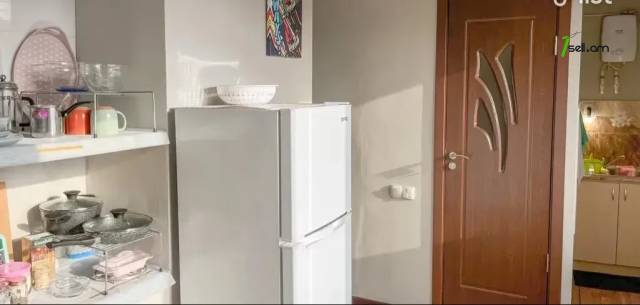 1 սենյականոց բնակարան Մովսես Խորենացու փողոցում, 31 ք.մ., բարձր առաստաղներ, եվրովերանորոգված