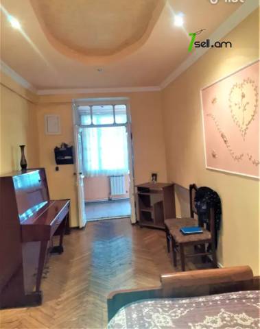 Մեկ հարկանի քարե տուն Էրեբունիում, 104 քմ, կապիտալ վերանորոգված