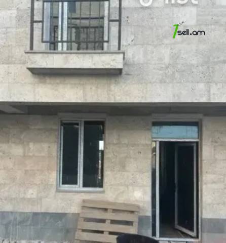 Երկու հարկանի թաունհաուզ Բագրևանդի փողոցում Նոր Նորքում, 130 քմ, 2 սանհանգույց