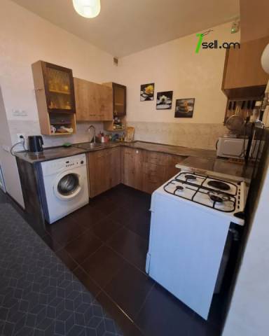 2 սենյականոց բնակարան Մեսրոպ Մաշտոցի պողոտայում, 48 ք.մ., եվրովերանորոգված