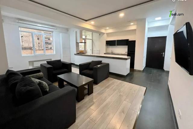 3 սենյականոց բնակարան նորակառույց շենքում Վաղարշ Վաղարշյան փողոցում, 85 ք.մ., 2 սանհանգույց