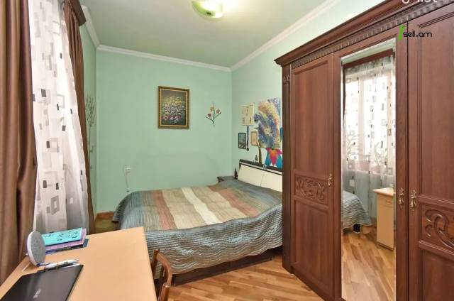 3 սենյականոց բնակարան նորակառույց շենքում Պարոնյան փողոցում, 102 քմ, 6/11 հարկ, բարձր առաստաղներ