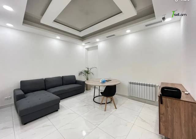 Բազմաֆունկցիոնալ գույք Թումանյան փողոցում կենտրոնում, 155 ք.մ.