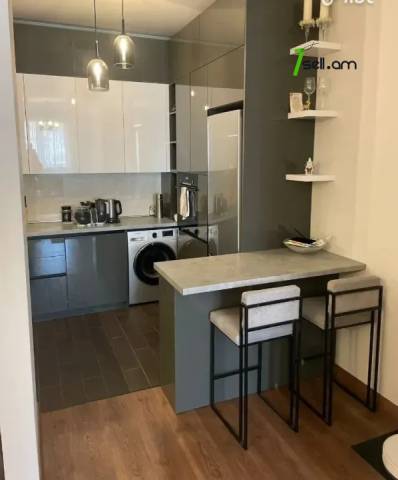 2 սենյականոց բնակարան նորակառույց շենքում Նաիրի Զարյան փողոցում, 74 ք.մ., 9/16 հարկ, 2 սանհանգույց