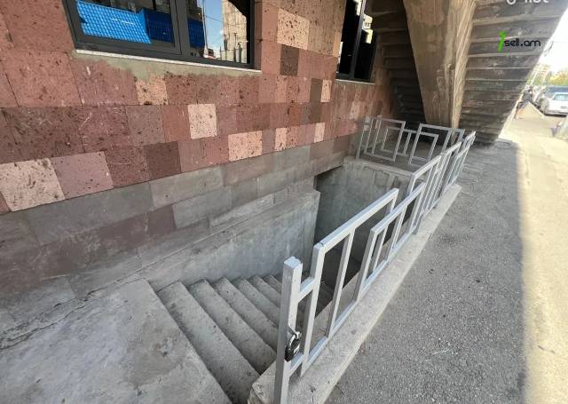 Բազմաֆունկցիոնալ գույք Վաղարշ Վաղարշյան փողոցում Արաբկիրում, 350 քմ
