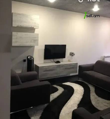 3 սենյականոց բնակարան նորակառույց շենքում Գյուլբենկյան փողոցում, 76 ք.մ., 7/14 հարկ