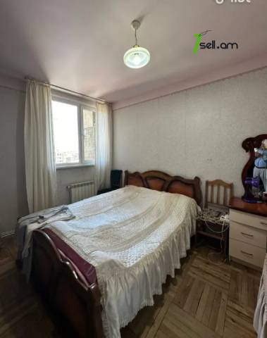 3 սենյականոց բնակարան Բաշինջաղյան փողոցում, 65 քմ, 10/16 հարկ, մի քանի պատշգամբ