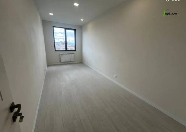 3 սենյականոց բնակարան նորակառույց շենքում Փավստոս Բուզանդի փողոցում, 105 քմ, 9/12 հարկ