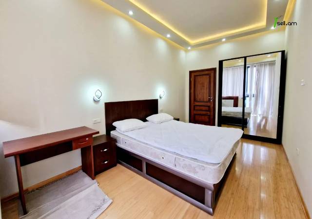 3 սենյականոց բնակարան նորակառույց շենքում Քեռու փողոցում, 90 ք.մ., 7/17 հարկ, բարձր առաստաղներ