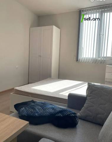 1 սենյականոց բնակարան Մելքումով փողոցում, 23 քմ, եվրովերանորոգված