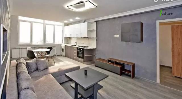 2 սենյականոց բնակարան Կոմիտասի պողոտայում, 51 ք.մ., կապիտալ վերանորոգված, քարե շենք