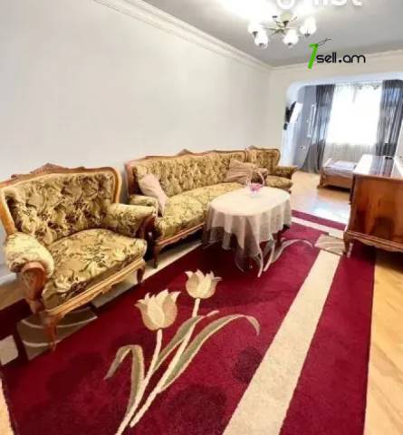 3 սենյականոց բնակարան Մեսրոպ Մաշտոցի պողոտայում, 96 ք.մ., 3/5 հարկ, եվրովերանորոգված, քարե շենք