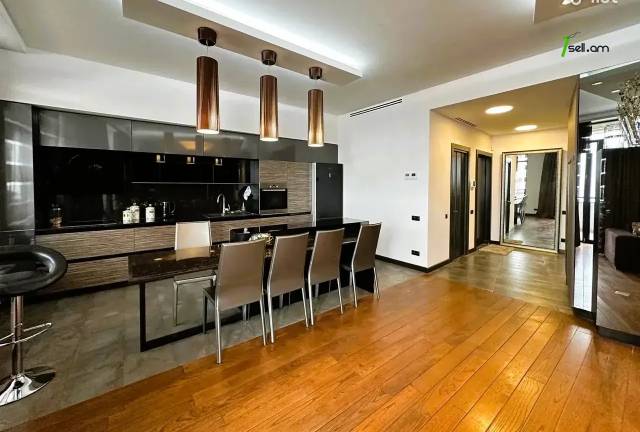 4 սենյականոց բնակարան նորակառույց շենքում Ձորափի փողոցում, 171 քմ, 10/14 հարկ, 3+ սանհանգույց