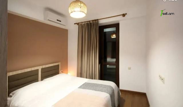 2 սենյականոց բնակարան նորակառույց շենքում Փավստոս Բուզանդի փողոցում, 47 ք.մ., բարձր առաստաղներ