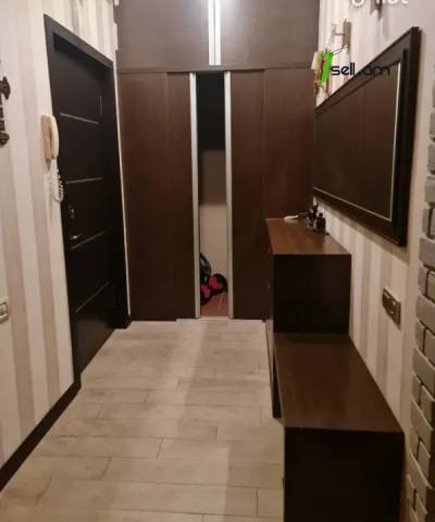 3 սենյականոց բնակարան նորակառույց շենքում Հրաչյա Ներսիսյան փողոցում, 115 քմ, բարձր առաստաղներ