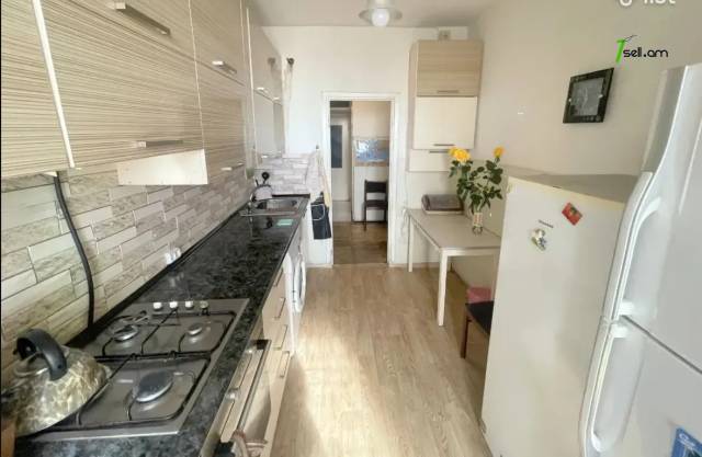 4 սենյականոց բնակարան, Մարգարյան փողոցի 2-րդ նրբանցք, 78 ք.մ., 6/9 հարկ