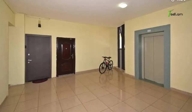 5 սենյականոց բնակարան նորակառույց շենքում Մարշալ Բաղրամյան պողոտայում, 165 քմ, 11/17 հարկ