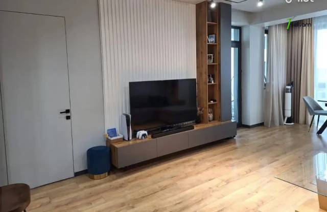 4 սենյականոց բնակարան նորակառույց շենքում Տիգրան Պետրոսյան փողոցում, 109 ք.մ., 3/5 հարկ