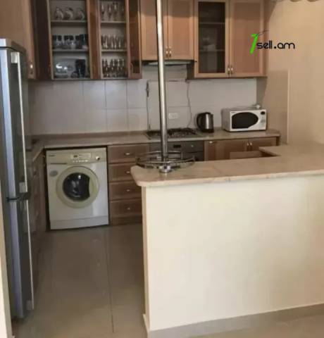 2 սենյականոց բնակարան նորակառույց շենքում Նալբանդյան փողոցում, 65 ք.մ., 4/10 հարկ, բարձր առաստաղներ