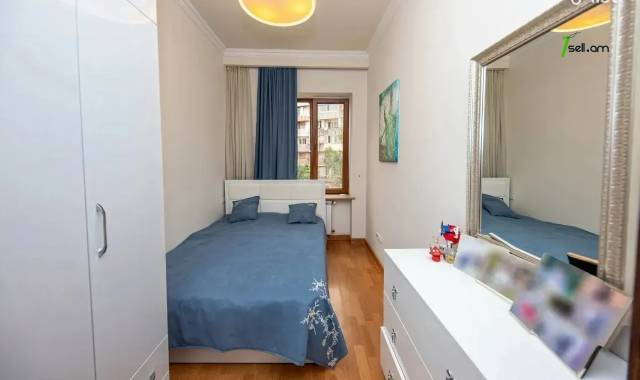 4 սենյականոց բնակարան նորակառույց շենքում Երվանդ Քոչարի փողոցում, 98 ք.մ., 2 սանհանգույց