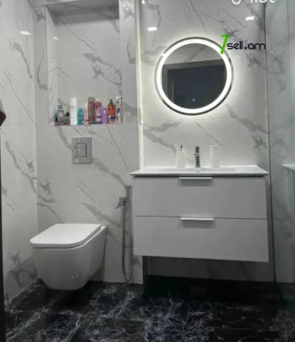 3 սենյականոց բնակարան նորակառույց շենքում Կարապետ Ուլնեցու փողոցում, 105 ք.մ., 9/16 հարկ