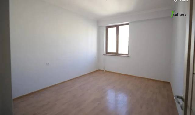 3 սենյականոց բնակարան նորակառույց շենքում Մոնթե Մելքոնյան փողոցում, 79 քմ, բարձր առաստաղներ