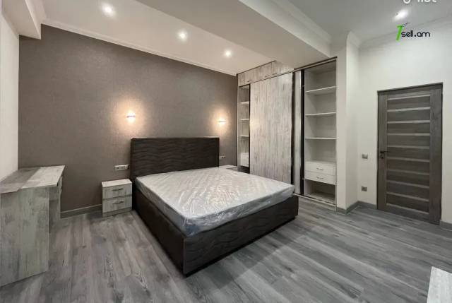 3 սենյականոց բնակարան նորակառույց շենքում Փավստոս Բուզանդի փողոցում, 72 ք.մ., բարձր առաստաղներ