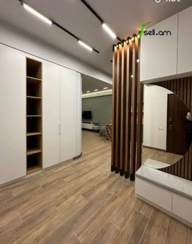 3 սենյականոց բնակարան նորակառույց շենքում Անաստաս Միկոյան փողոցում, 74 ք.մ., 12/17 հարկ