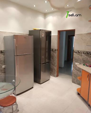 5 սենյականոց բնակարան նորակառույց շենքում Մարշալ Բաղրամյան պողոտայում, 150 քմ, 12/17 հարկ