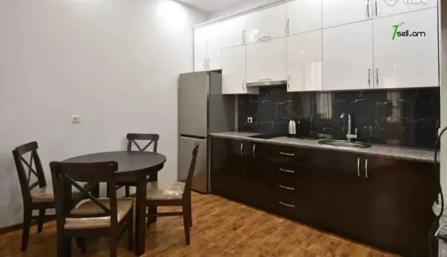 2 սենյականոց բնակարան նորակառույց շենքում Արամի փողոցում, 58 ք.մ., բարձր առաստաղներ