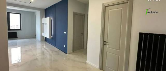 3 սենյականոց բնակարան նորակառույց շենքում Կոմիտասի պողոտայում, 87 ք.մ., բարձր առաստաղներ