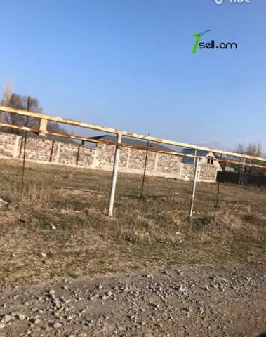 Հողատարածք բնակելի շինությունների համար Պռոշյան փողոցում Պռոշյանում, 1000 ք.մ.
