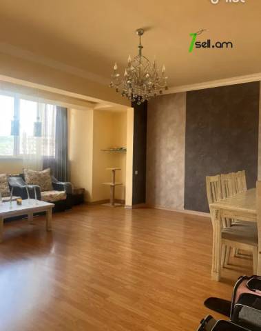 3 սենյականոց բնակարան, Ավան-Առինջ 2-րդ միկրոշրջան, 77 քմ, նախավերջին հարկ, եվրովերանորոգված