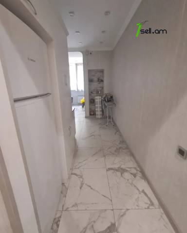 2 սենյականոց բնակարան Նալբանդյան փողոցում, 63 ք.մ., 1/5 հարկ, եվրովերանորոգված, քարե շենք