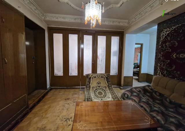 3 սենյականոց բնակարան Արմեն Տիգրանյանի փողոցում, 100 քմ, 1/9 հարկ