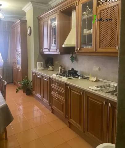 4 սենյականոց բնակարան նորակառույց շենքում Կոմիտասի պողոտայում, 130 քմ, 2 սանհանգույց