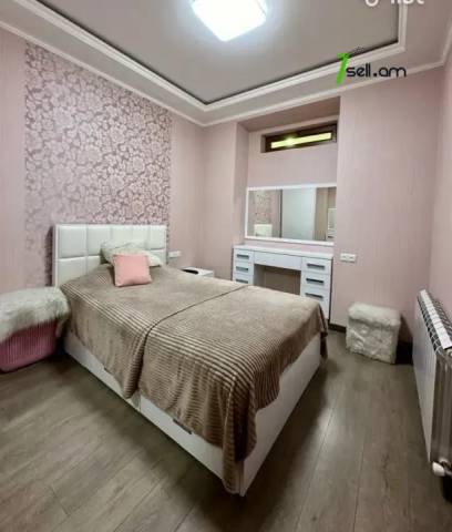 4 սենյականոց բնակարան Կոմիտասի պողոտայում, 88 քմ, նախավերջին հարկ, բարձր առաստաղներ