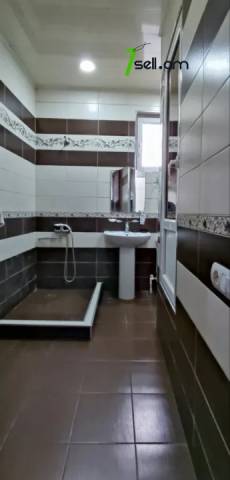 Երկու հարկանի քարե տուն, Նորք-Մարաշ վարչական շրջան Նորք Մարաշում, 190 քմ, կոսմետիկ վերանորոգում